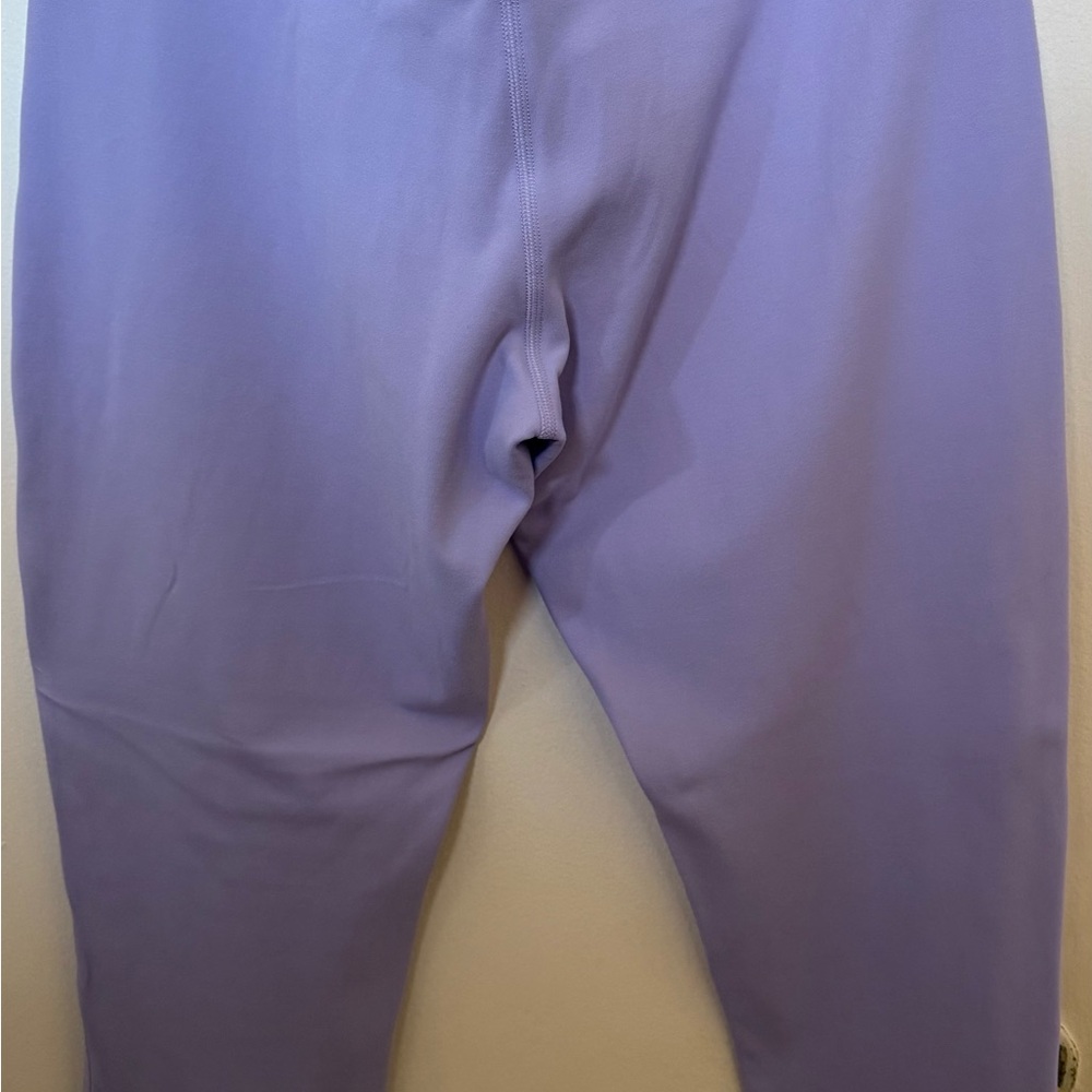 Lululemon Lavender - Picture 4 of 5